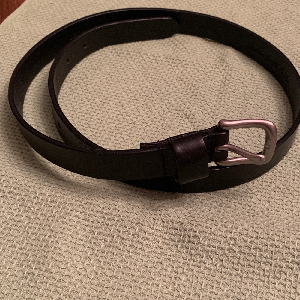 C Klein Smooth Blk Italian saddle Leather Belt 3/4” W leather 36”l stainless Blk